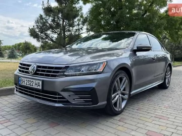 Авто Volkswagen Passat 2017 № 7704227