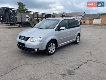 Авто Volkswagen Touran 2005 № 7704313