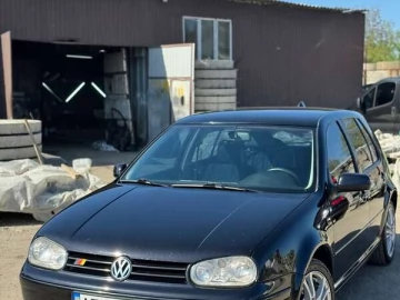 Авто Volkswagen Golf 1999 № 7704370