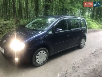 Авто Volkswagen Touran 2005 № 7704376