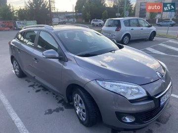 Авто Renault Megane 2012 № 7704410