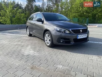 Авто Peugeot 308 2018 № 7704482