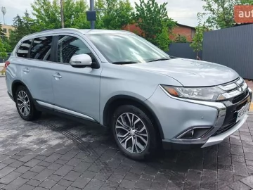 Авто Mitsubishi Outlander 2017 № 7704531