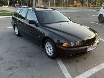 Авто BMW 5 Series 2001 № 7704627