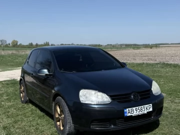 Авто Volkswagen Golf 2004 № 7704632