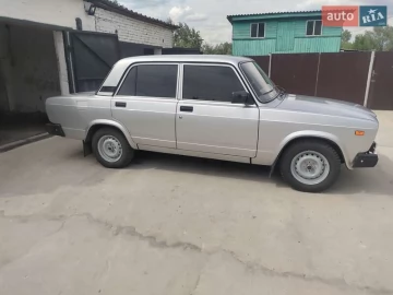Авто ВАЗ 2107 2010 № 7704844