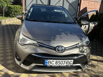 Авто Toyota Avensis 2015 № 7704953