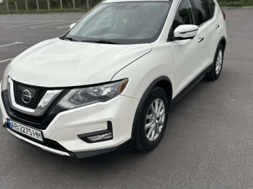 Авто Nissan Rogue 2017 № 7705050