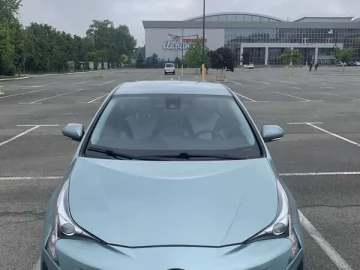 Авто Toyota Prius 2018 № 7705126