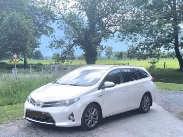 Авто Toyota Auris 2014 № 7705179