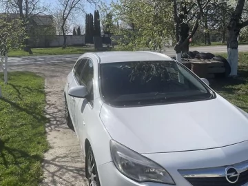 Авто Opel Astra 2012 № 7705236