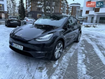 Авто Tesla Model Y 2022 № 7705279