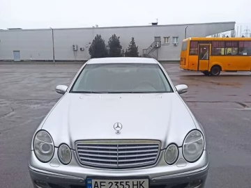Авто Mercedes E-Class 2004 № 7705597