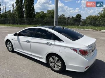 Авто Hyundai Sonata 2014 № 7705644