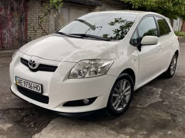 Авто Toyota Auris 2009 № 7705798