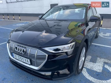 Авто Audi E-Tron 2022 № 7705877