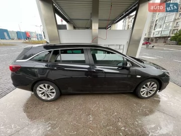 Авто Opel Astra 2016 № 7706007