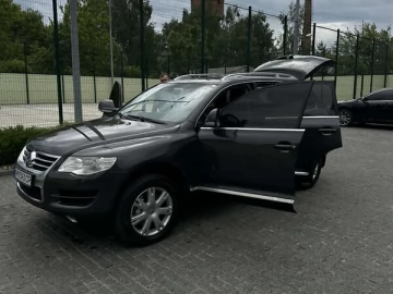 Авто Volkswagen Touareg 2007 № 7706008