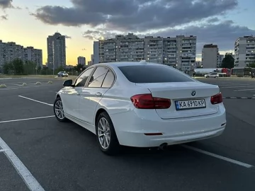 Авто BMW 3 Series 2016 № 7706058