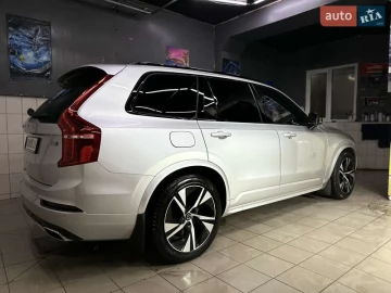 Авто Volvo Xc90 2021 № 7706095