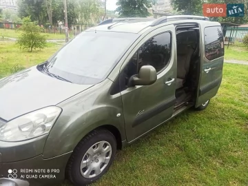 Авто Peugeot Partner 2010 № 7706175