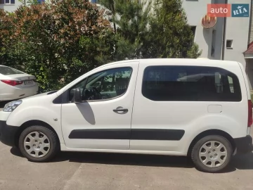 Авто Peugeot Partner 2010 № 7706191