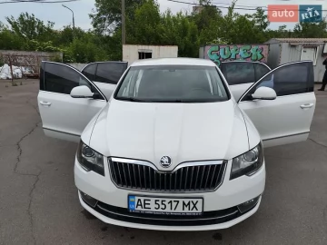 Авто Skoda Superb 2013 № 7706235