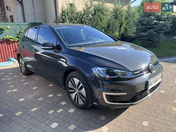 Авто Volkswagen E-Golf 2020 № 7706263