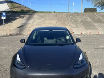 Авто Tesla Model 3 2023 № 7706297