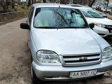 Авто Chevrolet Niva 2008 № 7706365