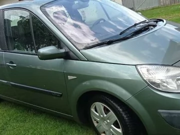 Авто Renault Scenic 2004 № 7706368