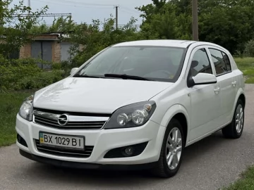 Авто Opel Astra 2012 № 7706384