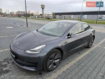 Авто Tesla Model 3 2019 № 7706519