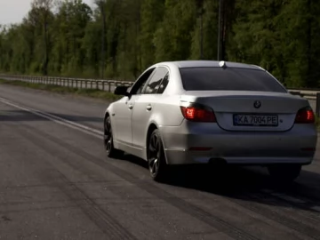 Авто BMW 5 Series 2005 № 7706763