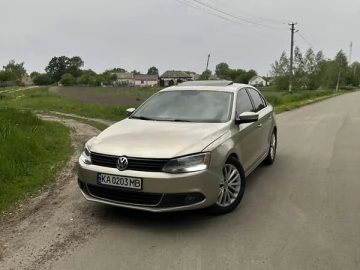 Авто Volkswagen Jetta 2012 № 7706806