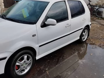Авто Volkswagen Polo 2001 № 7706912