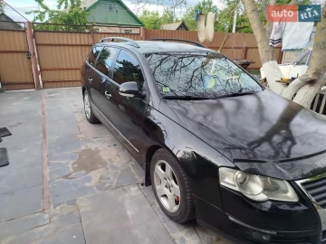 Авто Volkswagen Passat 2005 № 7706984