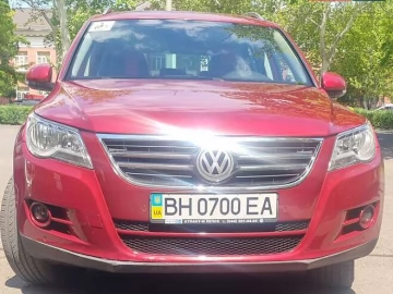 Авто Volkswagen Tiguan 2009 № 7707006