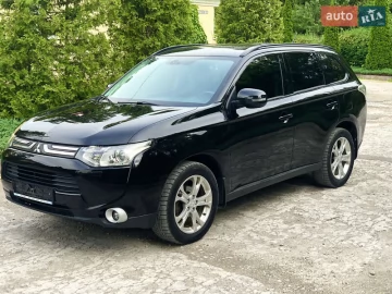 Авто Mitsubishi Outlander 2013 № 7707121