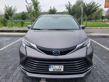 Авто Toyota Sienna 2023 № 7707127