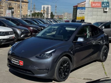 Авто Tesla Model Y 2023 № 7707240