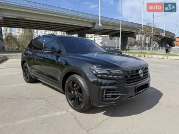 Авто Volkswagen Touareg 2022 № 7707394
