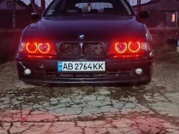 Авто BMW 5 Series 2001 № 7707401