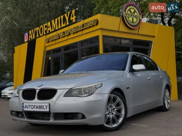 Авто BMW 5 Series 2003 № 7707420