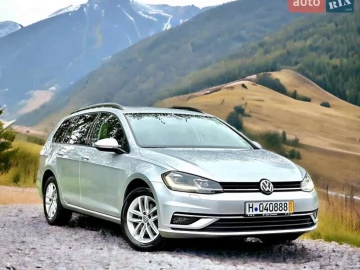Авто Volkswagen Golf 2019 № 7707459