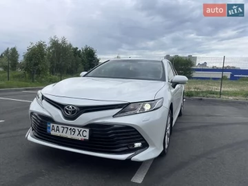 Авто Toyota Camry 2019 № 7707646