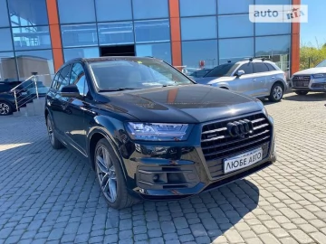 Авто Audi Q7 2017 № 7707651