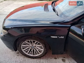 Авто BMW 7 Series 2003 № 7707694