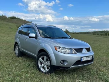 Авто Mitsubishi Outlander Xl 2008 № 7707743