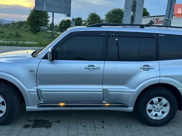 Авто Mitsubishi Pajero Wagon 2004 № 7707881